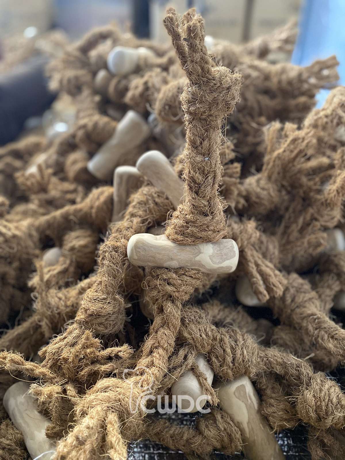 coconut-coir-dog-toy-rope-cwdc