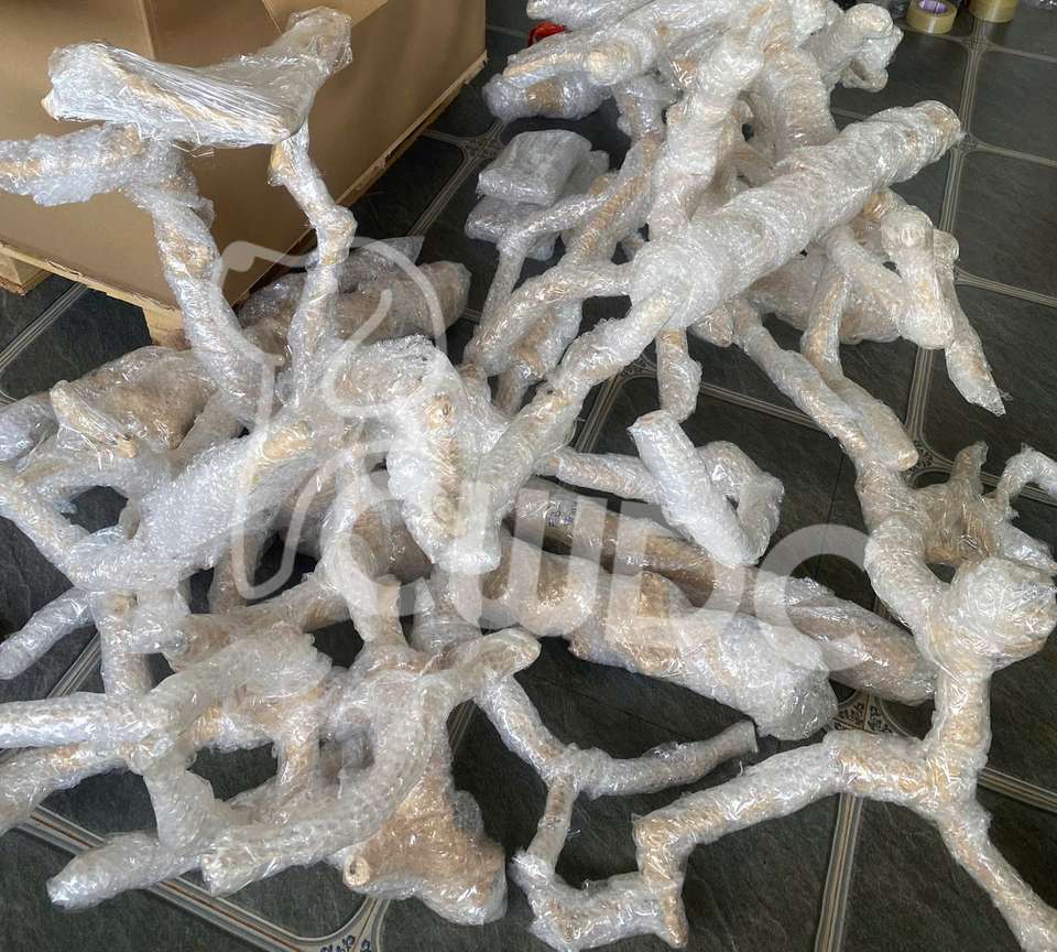 how-cwdc-vietnam-packages-java-wood-bird-playstands-for-export-1